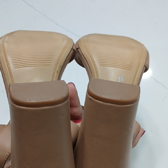Elegant Tan Women's Block Heel Sandals By A New Day New Without Tags Or Box Sz10 - Picture 6 of 6